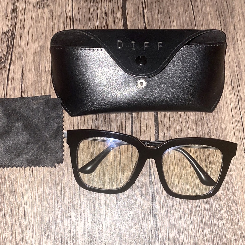Blue Light Glasses in Black by Diff